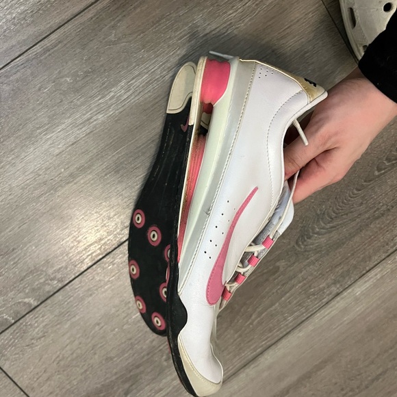 Nike White and Pink Athletic Shoes - Picture 3 of 4